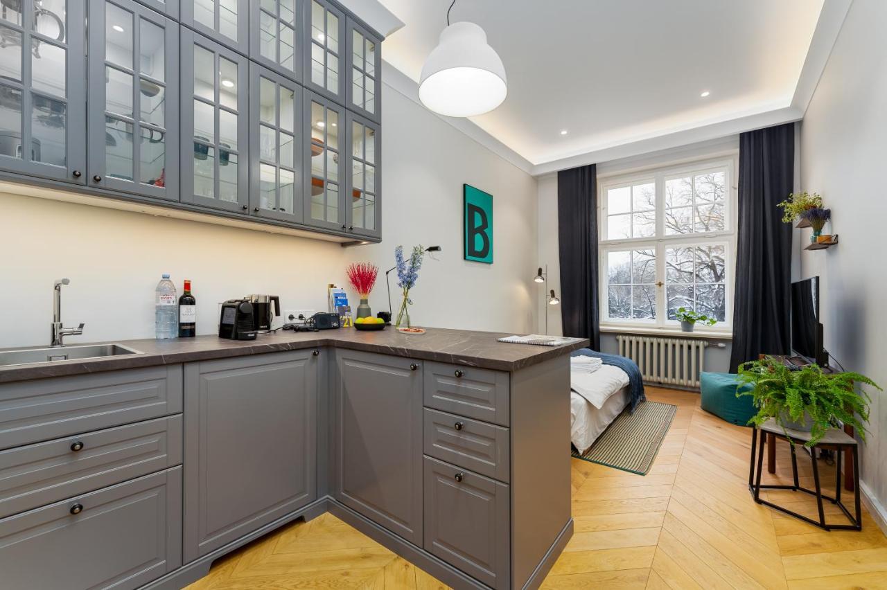 Smart Park View Studio In Heart Of Riga 5 Min To Old Town Exteriör bild